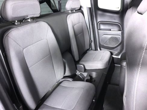 Used 2018 GMC Canyon SLE w/ SLE Convenience Package image 34