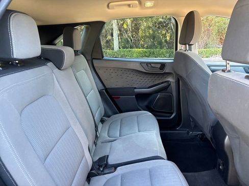 Used 2020 Ford Escape S image 28