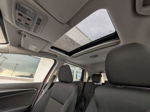 Used 2019 Honda Fit EX image 10