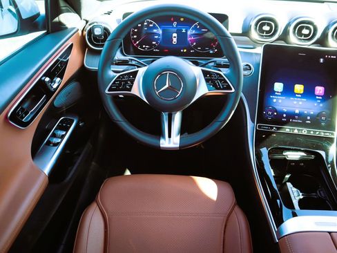 Certified 2025 Mercedes-Benz C 300 4MATIC Sedan image 11