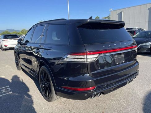 Used 2022 Lincoln Aviator Reserve w/ Equipment Group 201A AWD/4WD image 3