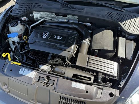 Used 2015 Volkswagen Beetle R-Line FWD image 18