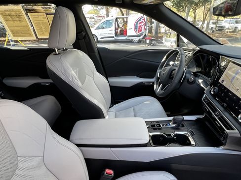 Certified 2025 Lexus RX 350 Premium Plus image 45