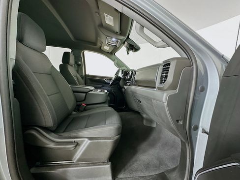 Used 2023 Chevrolet Silverado 1500 LT image 30