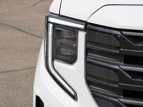 New 2026 GMC Sierra 1500 Elevation w/ Elevation Premium Package image 4