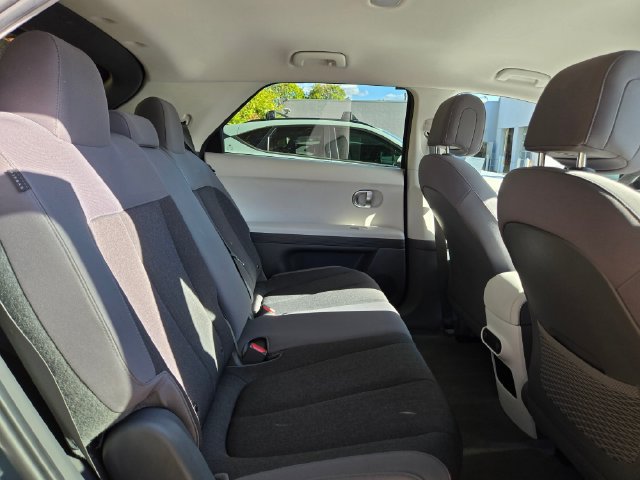 Used 2024 Hyundai Ioniq 5 SE RWD image 12