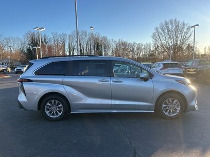 Used 2024 Toyota Sienna XLE