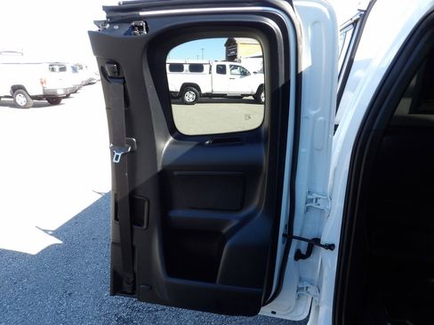 Used 2021 Toyota Tacoma SR image 30