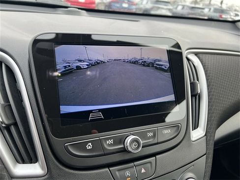 Certified 2020 Chevrolet Malibu LS image 20