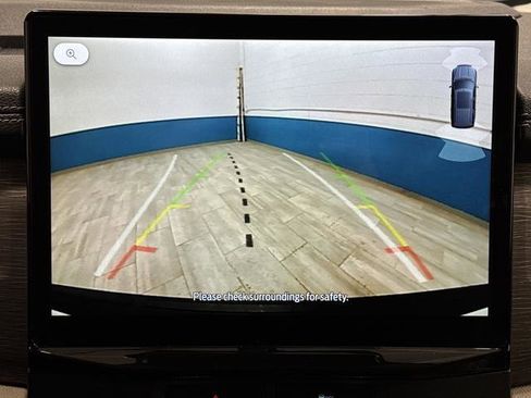 Used 2023 Ford Expedition Max Limited image 11