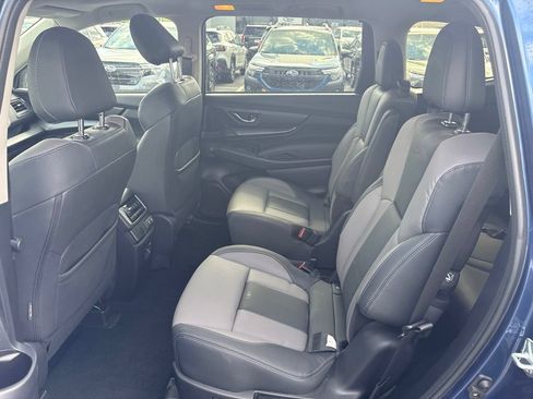 Used 2022 Subaru Ascent Onyx Edition AWD/4WD image 11