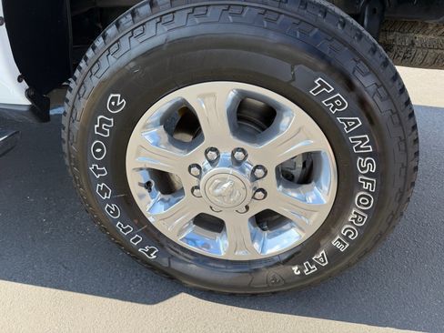 Used 2025 RAM 2500 Big Horn AWD/4WD image 28