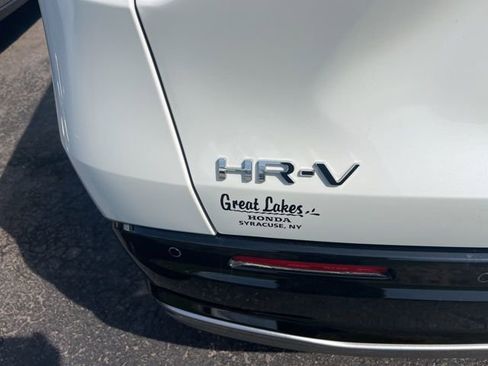 Used 2024 Honda HR-V EX-L image 4