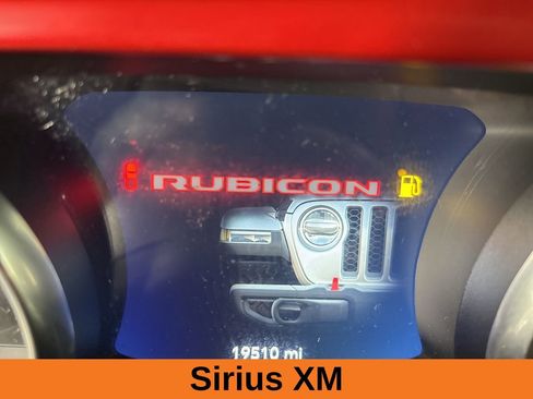 Used 2022 Jeep Gladiator Rubicon w/ Cold Weather Group image 12