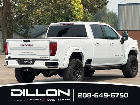 Used 2023 GMC Sierra 3500 Denali w/ Denali Ultimate Package AWD/4WD image 7