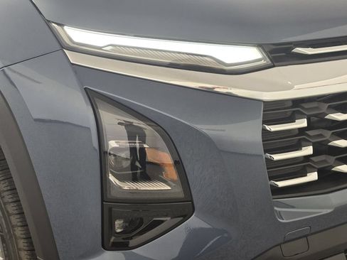 New 2026 Chevrolet Equinox LT w/ Safety and Technology Package FWD image 10