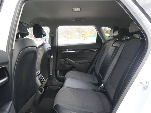 Used 2023 Kia Seltos S w/ Navigation Package image 37