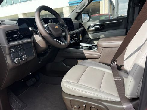 New 2026 Chevrolet Tahoe LT w/ Comfort Package RWD image 25