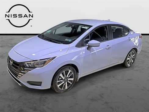 Used 2025 Nissan Versa SV w/ Trunk Package FWD image 5