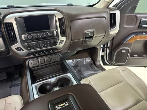 Used 2017 GMC Sierra 1500 SLT AWD/4WD image 24