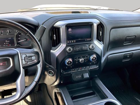 Used 2020 GMC Sierra 1500 Elevation w/ Elevation Value Package AWD/4WD image 7