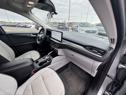 Used 2023 Ford Escape Active w/ Tech Pack #2 image 19