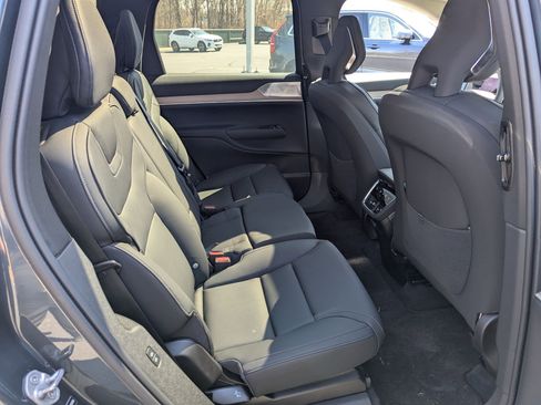 New 2025 Volvo EX90 Ultra image 21