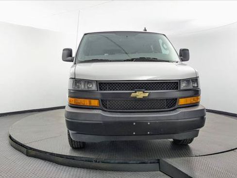 Used 2023 Chevrolet Express 3500 LS RWD image 12