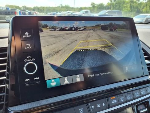 Used 2025 Honda Odyssey EX-L image 41