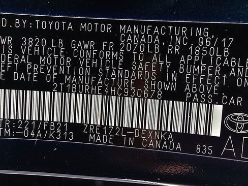 Used 2017 Toyota Corolla LE w/ Carpet Mat Package (TMS) image 25