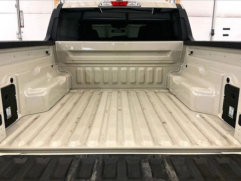 Certified 2025 Ford Maverick XL image 32