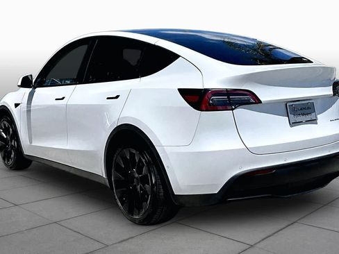 Used 2021 Tesla Model Y Long Range AWD/4WD image 11