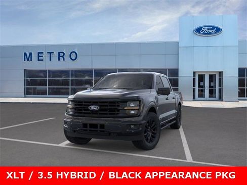 New 2025 Ford F150 XLT w/ Equipment Group 302A MID image 30