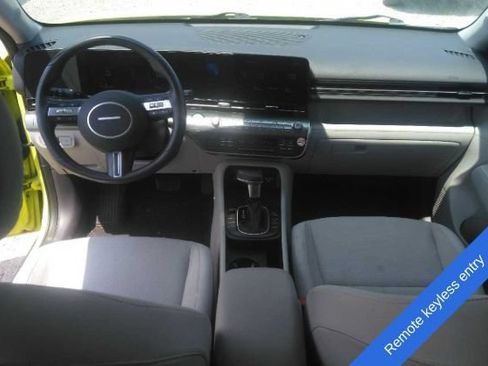 Used 2024 Hyundai Kona SEL AWD/4WD image 10