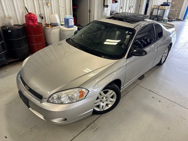 Used 2007 Chevrolet Monte Carlo LT FWD image 3