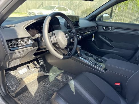 Certified 2026 Honda Civic Sport image 2