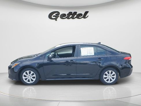 Used 2024 Toyota Corolla LE FWD image 8