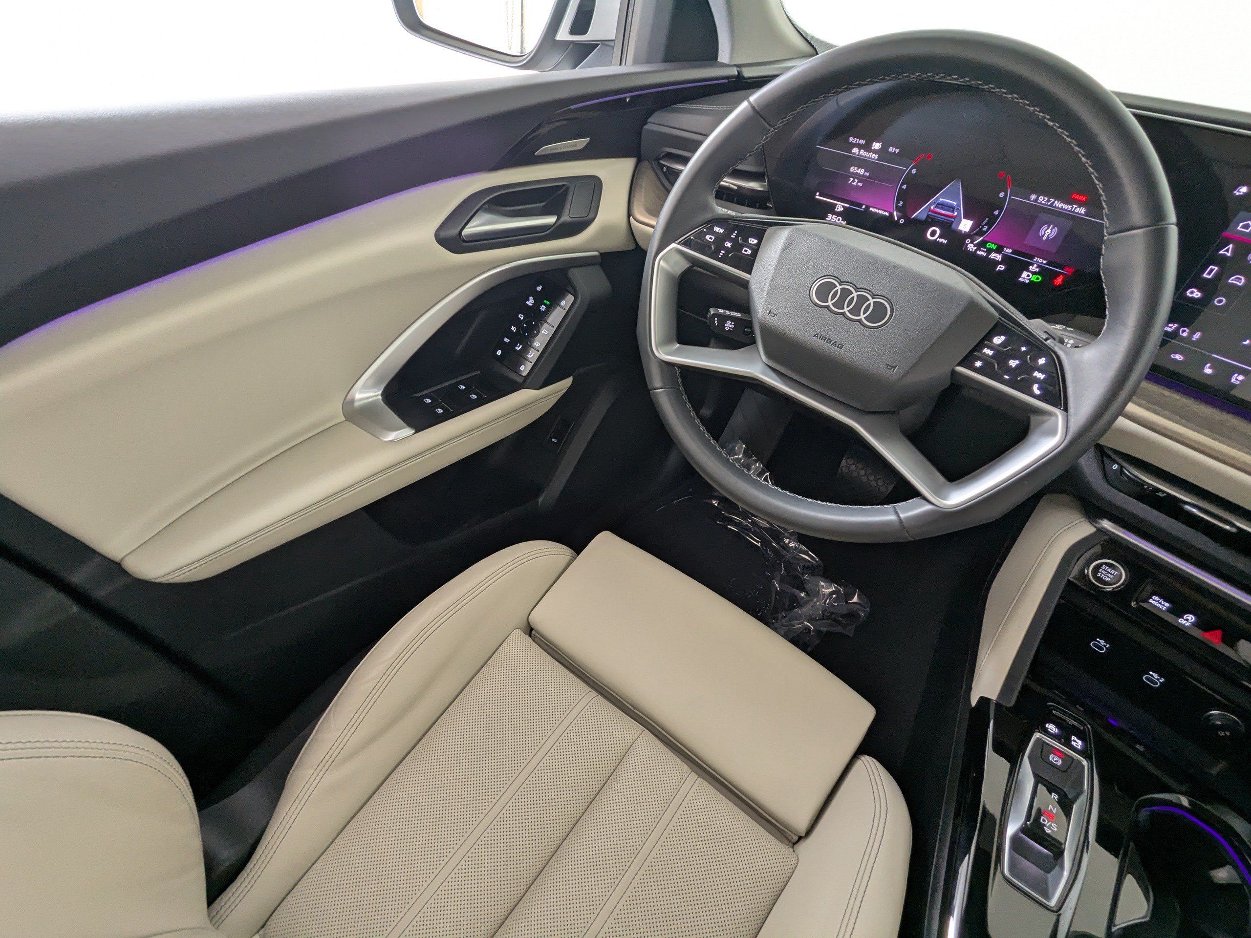 Certified 2025 Audi Q5 Premium w/ Premium Plus AWD/4WD image 11