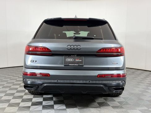 Used 2024 Audi Q7 3.0T Prestige image 9
