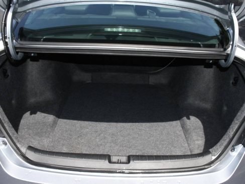 Used 2018 Honda Accord EX-L image 20