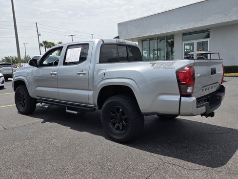 Used 2023 Toyota Tacoma SR AWD/4WD image 5