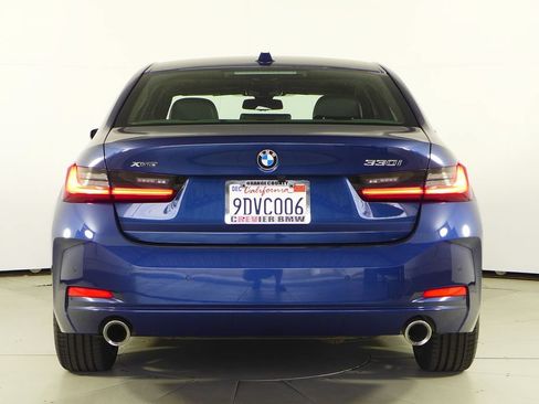 Used 2023 BMW 330i xDrive Sedan w/ Premium Package AWD/4WD image 8