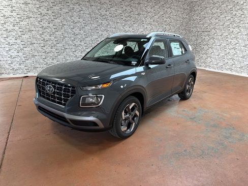 New 2026 Hyundai Venue SEL image 3