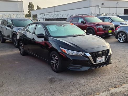 Used 2022 Nissan Sentra SV w/ Trunk Package FWD image 2
