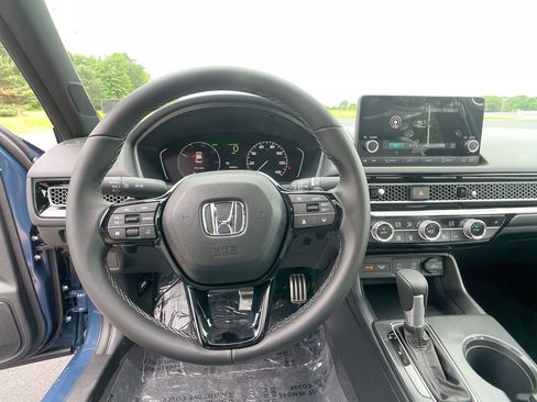 New 2025 Honda Civic Sport image 13