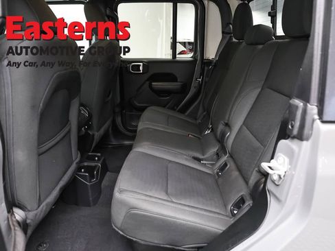 Used 2020 Jeep Gladiator Sport w/ Quick Order Package 24S AWD/4WD image 22