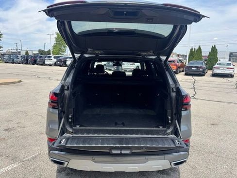 Used 2024 BMW X5 xDrive40i w/ Premium Package AWD/4WD image 16