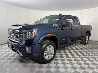 Used 2020 GMC Sierra 3500 Denali w/ Denali Ultimate Package video 3