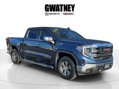 Used 2022 GMC Sierra 1500 SLT w/ SLT Convenience Package