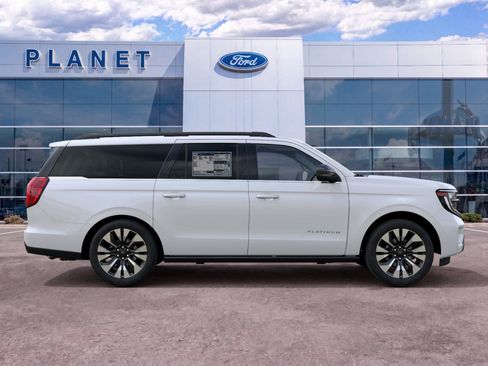 New 2027 Ford Expedition Max Platinum w/ Driver's Package RWD image 6